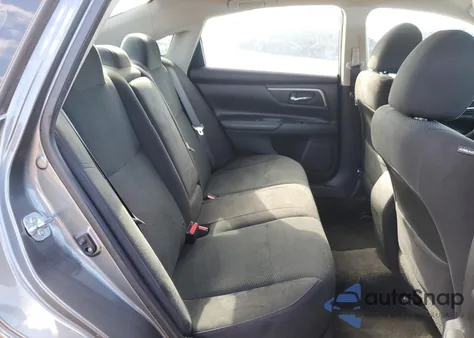 2015 Nissan Altima 2.5 z USA, uszkodzony, nr VIN 1N4AL3AP2FC297777